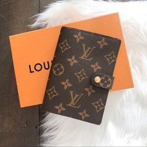 Louis Vuitton Small Ring Agenda